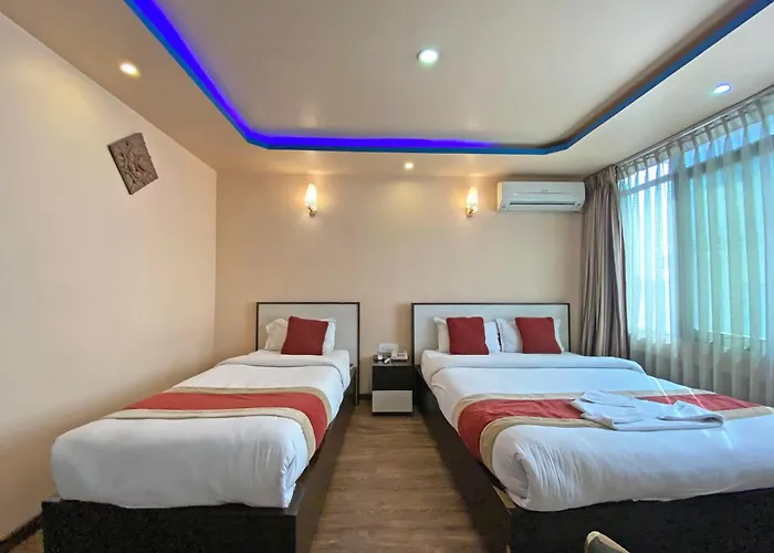 Readers Pvt.ltd 3*