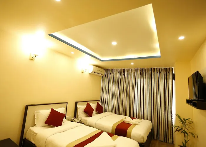 Readers Pvt.ltd 3*